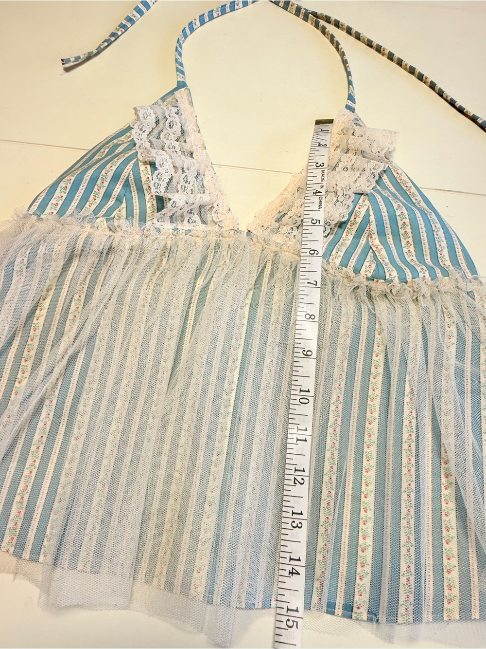 ONE-OF-A-KIND HANDMADE VINTAGE-FABRIC HALTER TOP 🩵 XS - Picture 14 of 16